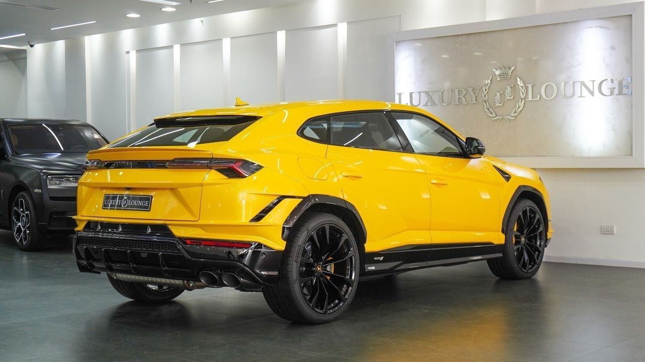 Lamborghini Urus LAMBORGHINI URUS 2024 GCC FULL OPTION UNDER WARRANTY AND CONTRACT SERVICE. IN EXCELLENT CONDITION