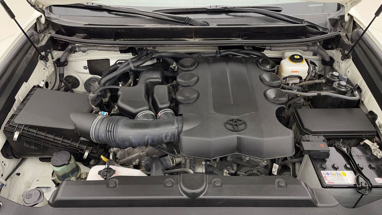 تويوتا برادو GXR 4 | بدون دفعة مقدمة | اختبار القيادة في المنزل