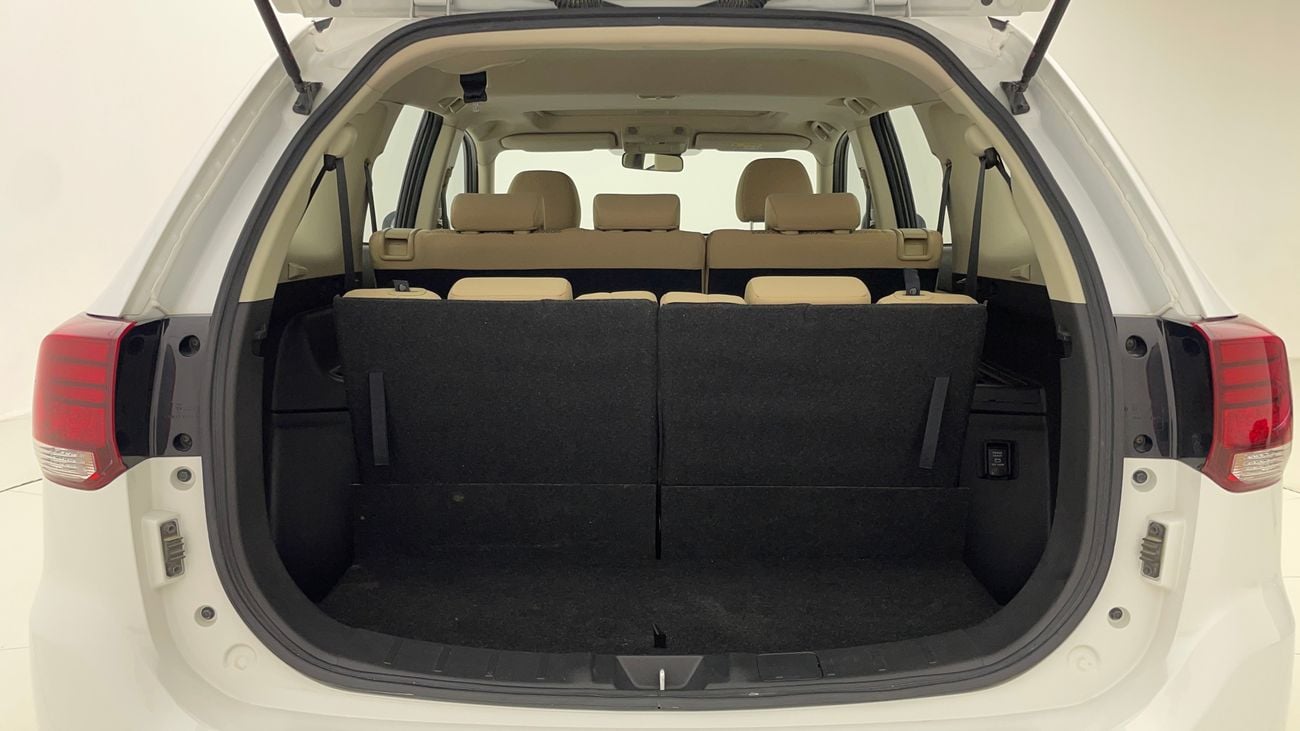 Mitsubishi Outlander GLX MIDLINE 2.4 | Zero Down Payment | Home Test Drive