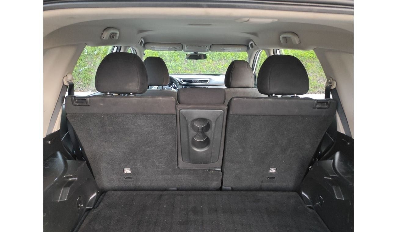 نيسان روج Nissan Rogue 2015 V6 full automatic