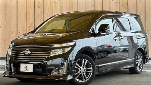 Nissan Elgrand TE52