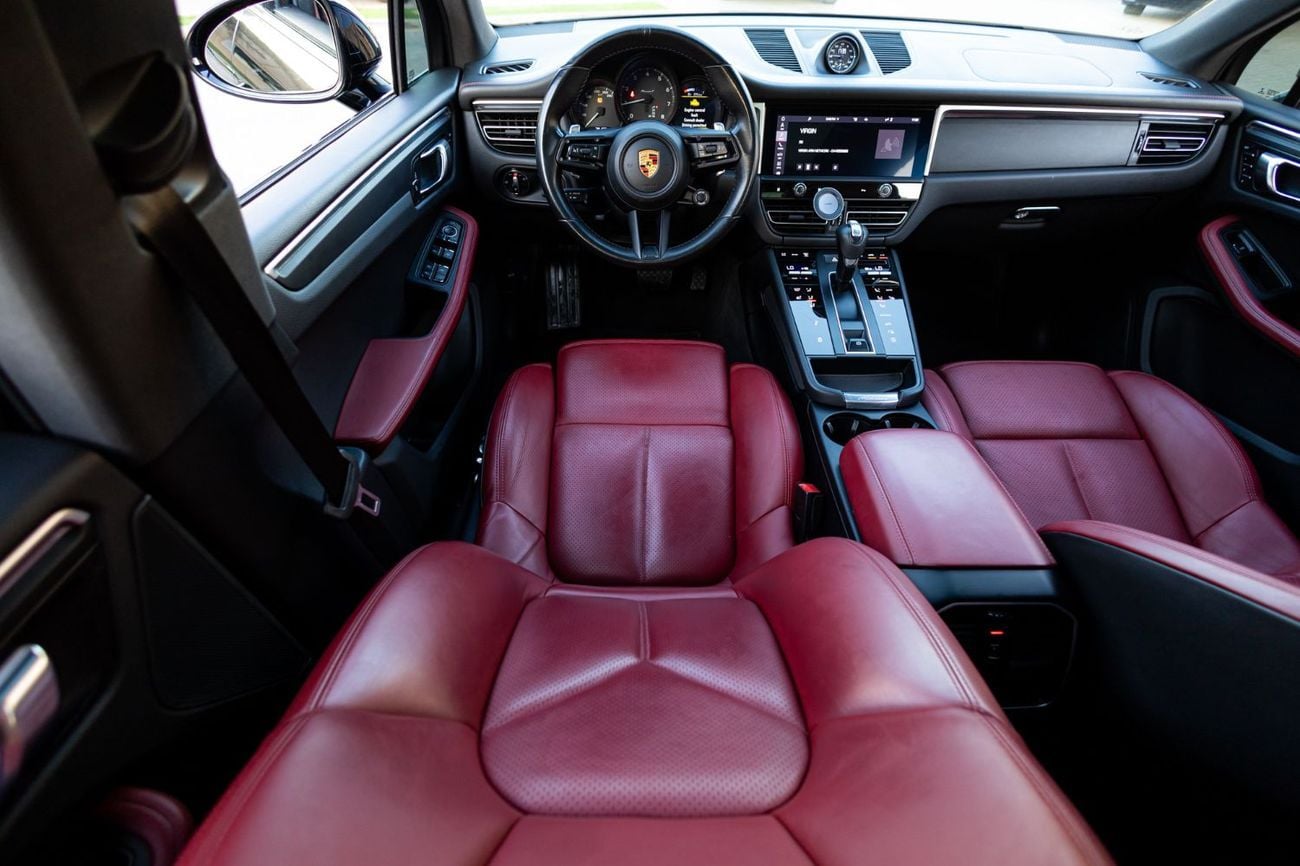 Porsche Macan T 2.0L (260 HP)