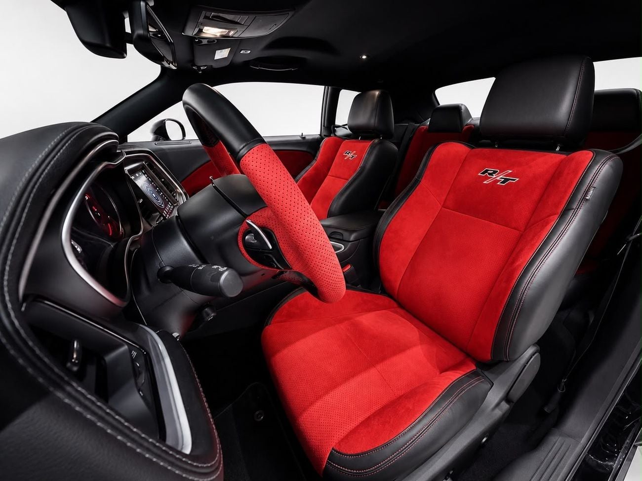 Dodge Challenger RT PLUS