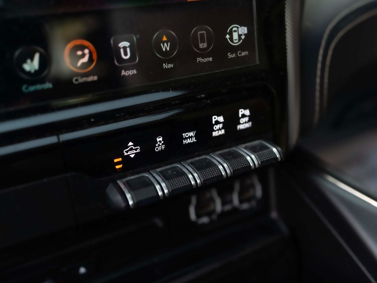 رام 1500 Limited 5.7L (6 Seater)