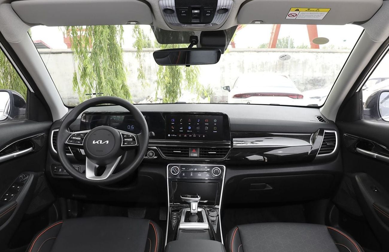 Kia Seltos 2025 stylish and versatile compact SUV (Export only)