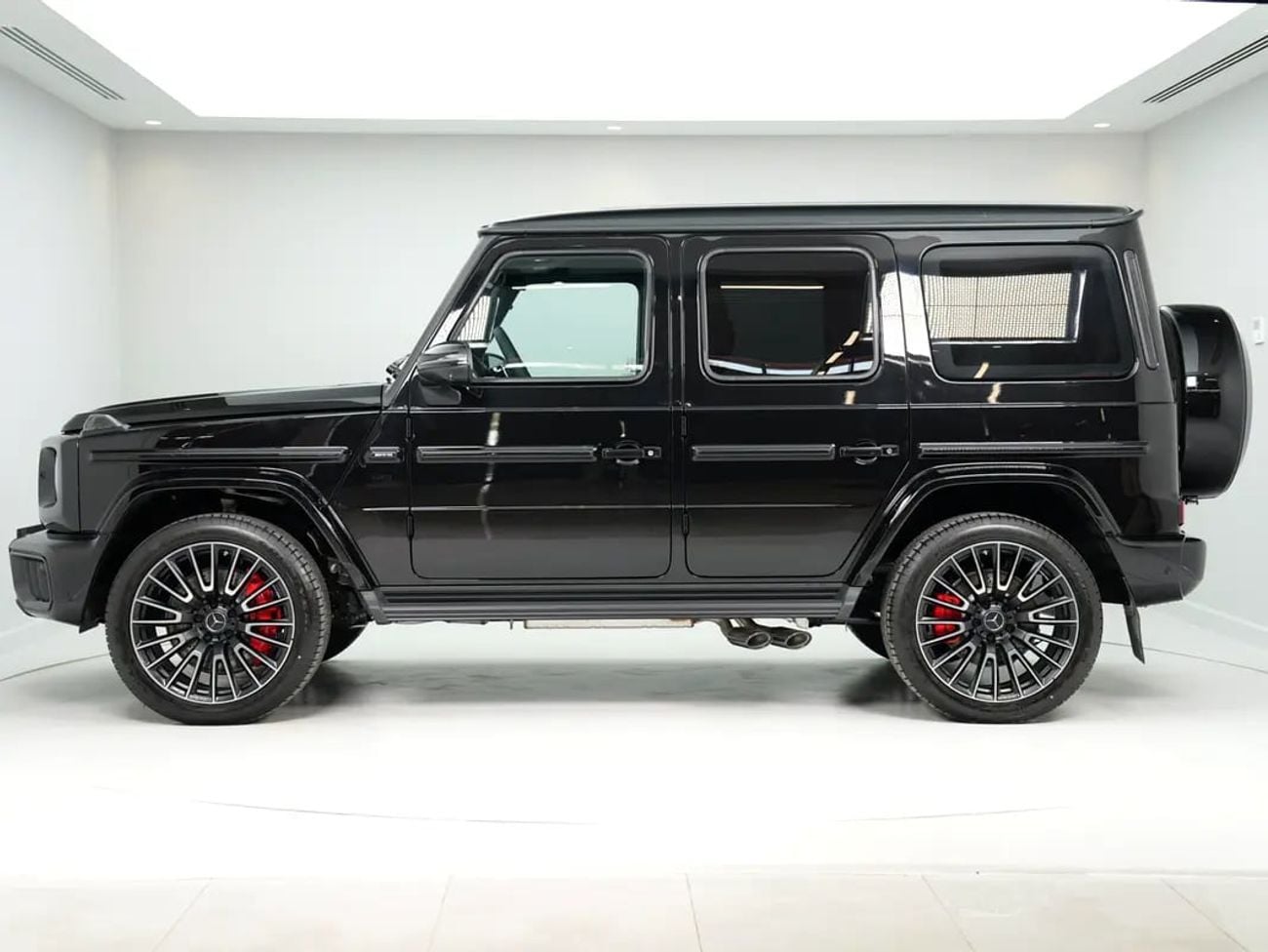 Mercedes Benz G63 AMG STD BRAND-NEW G63 | A22 | WARRANTY | European Spec | A22 | Double Night Package | Carbon interior