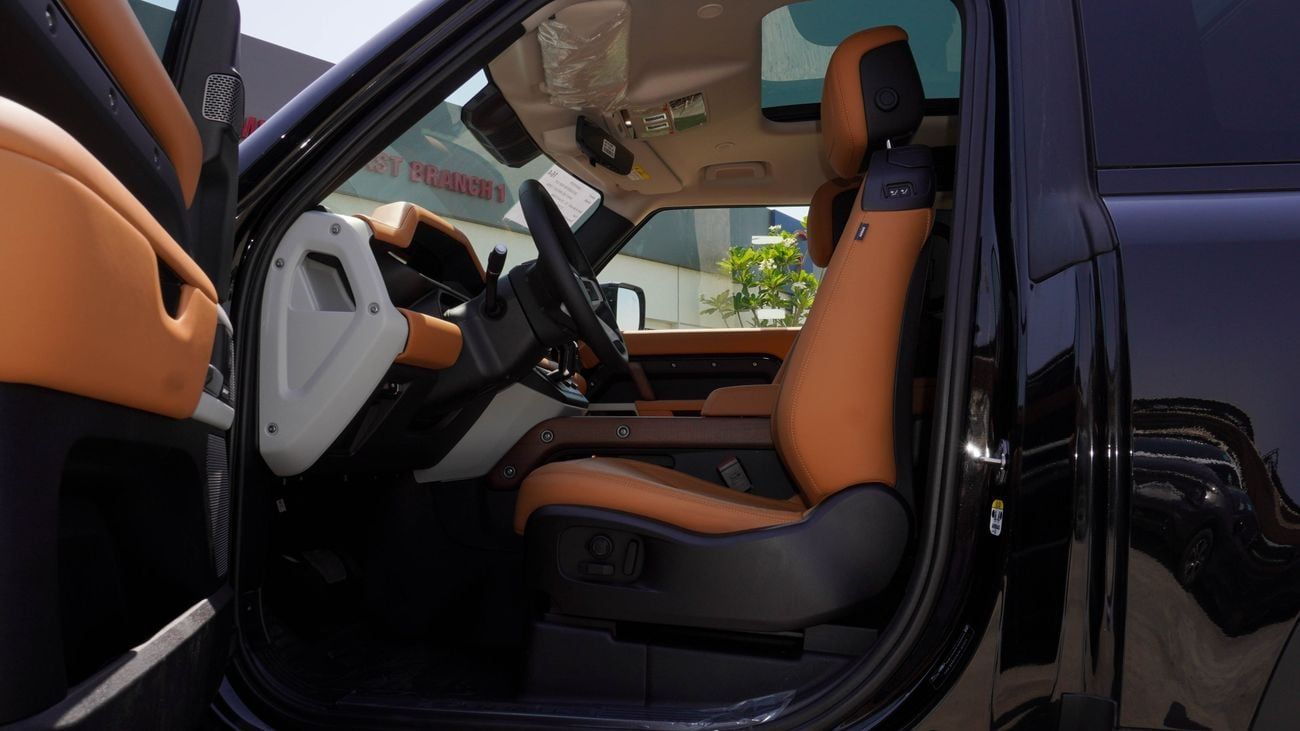 Land Rover Defender Defender 90 P400 3.0P V6 MHEV HSE AWD Aut. (For Local plus 10%)