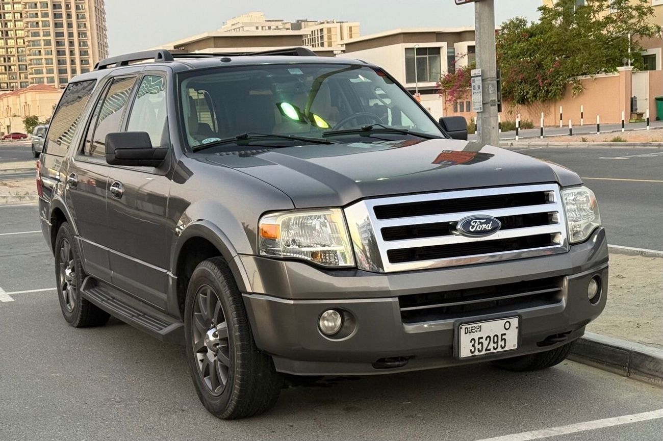 Ford Expedition XLT 5.4L