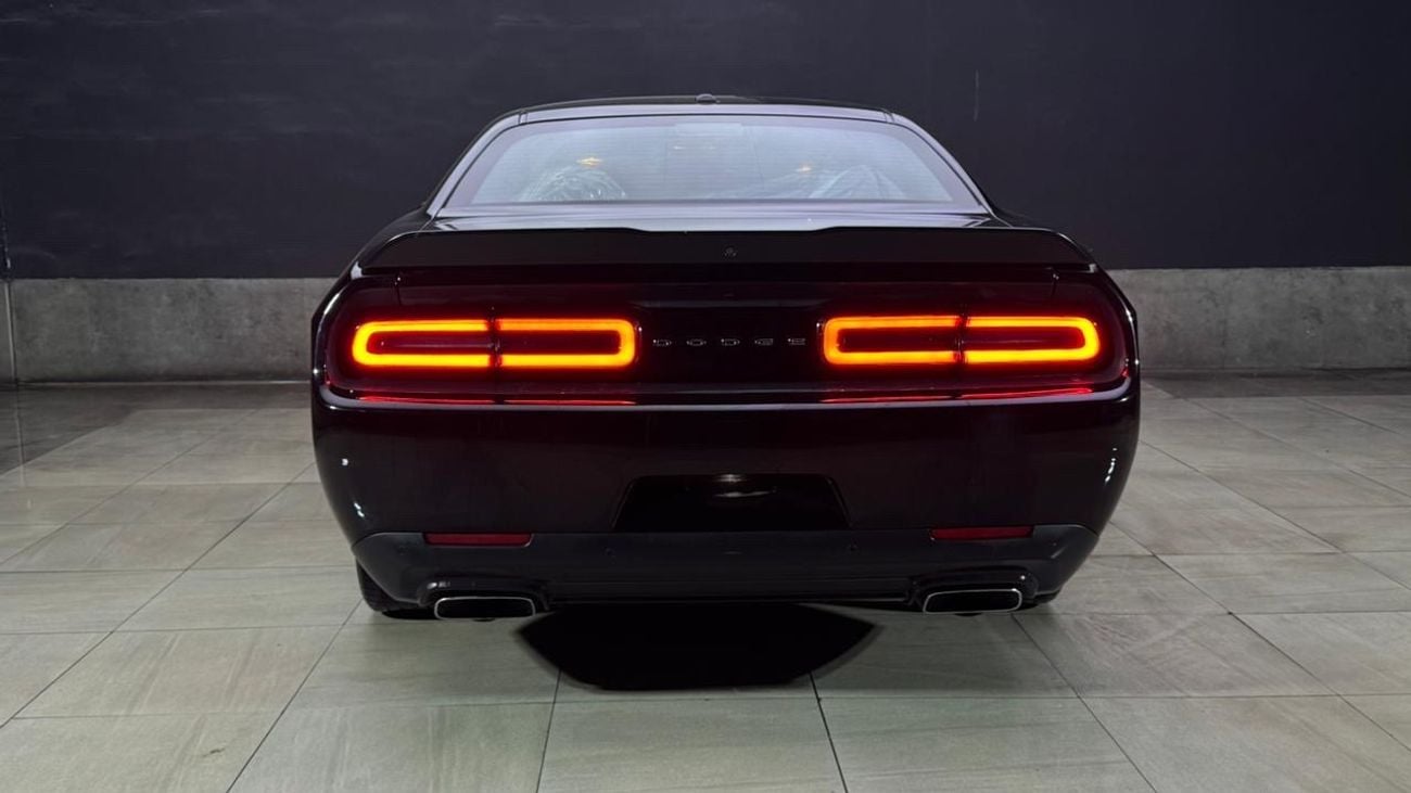 دودج تشالينجر rt