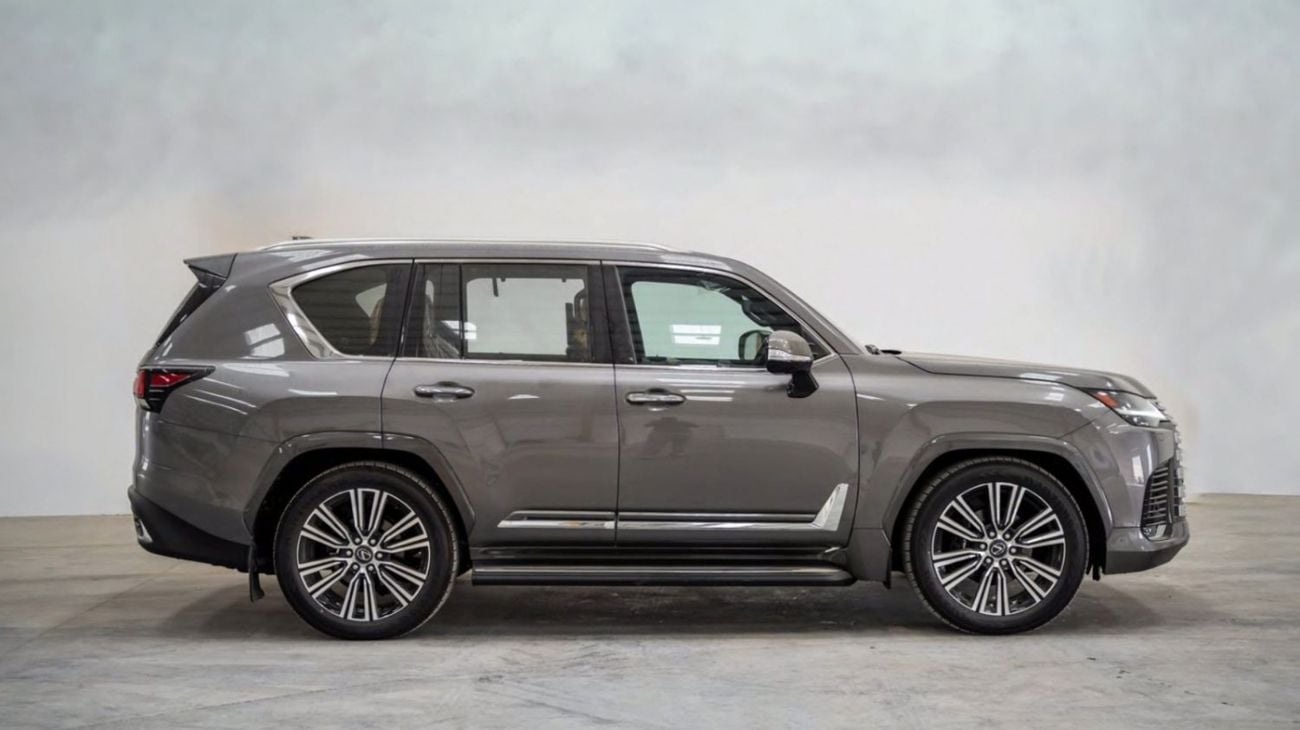 Lexus LX 700h F Sport