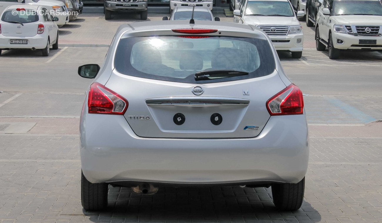 Nissan Tiida