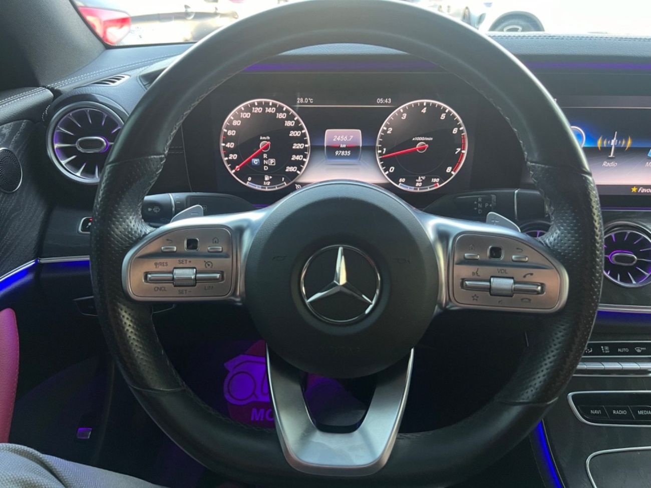 مرسيدس بنز E 200 كوبيه