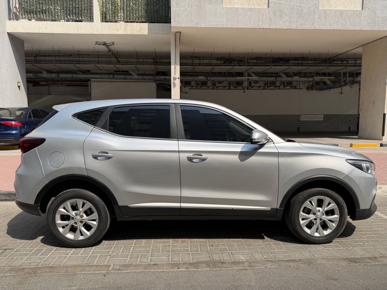 MG ZS STANDARD