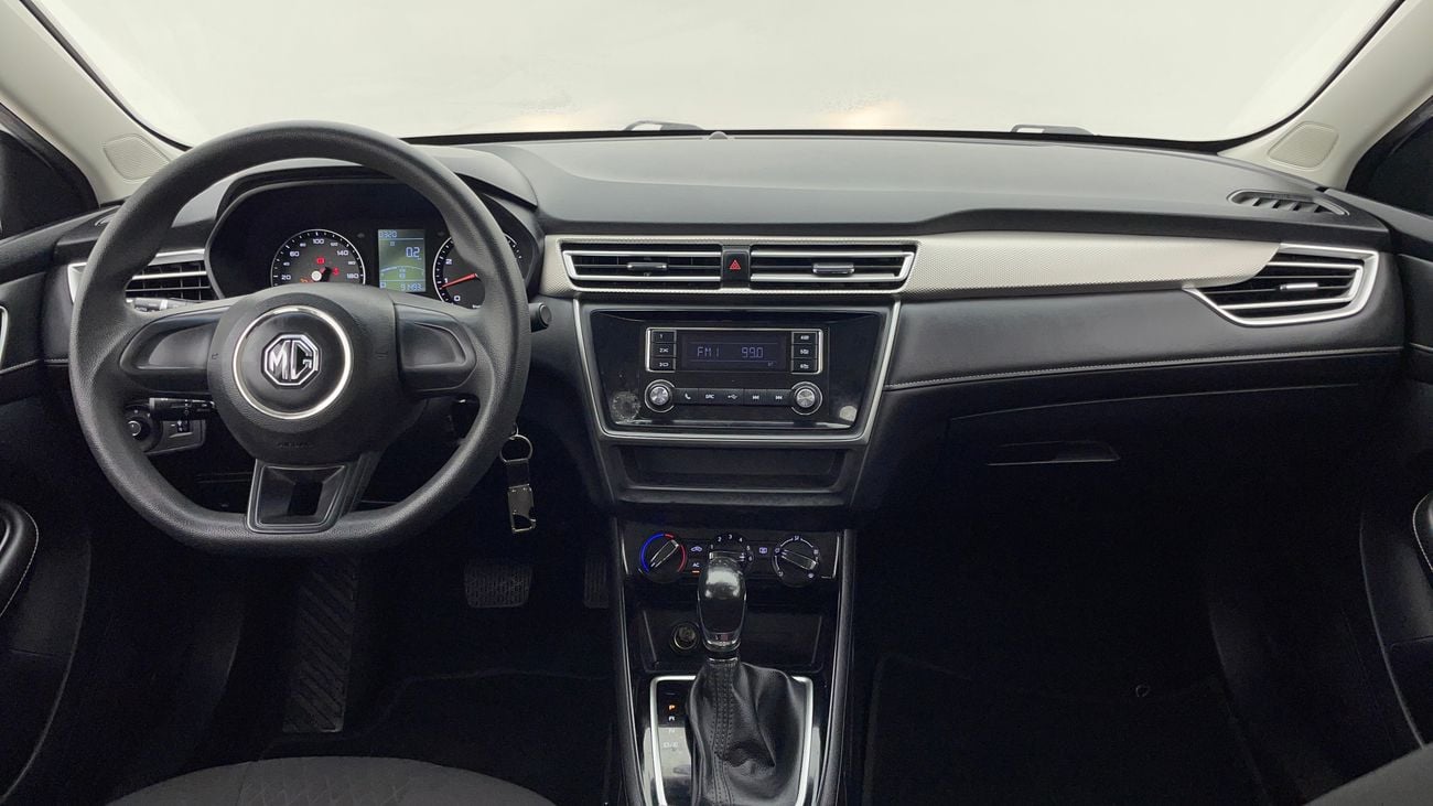 أم جي 5 STD 1.5 | بدون دفعة مقدمة | اختبار قيادة مجاني للمنزل