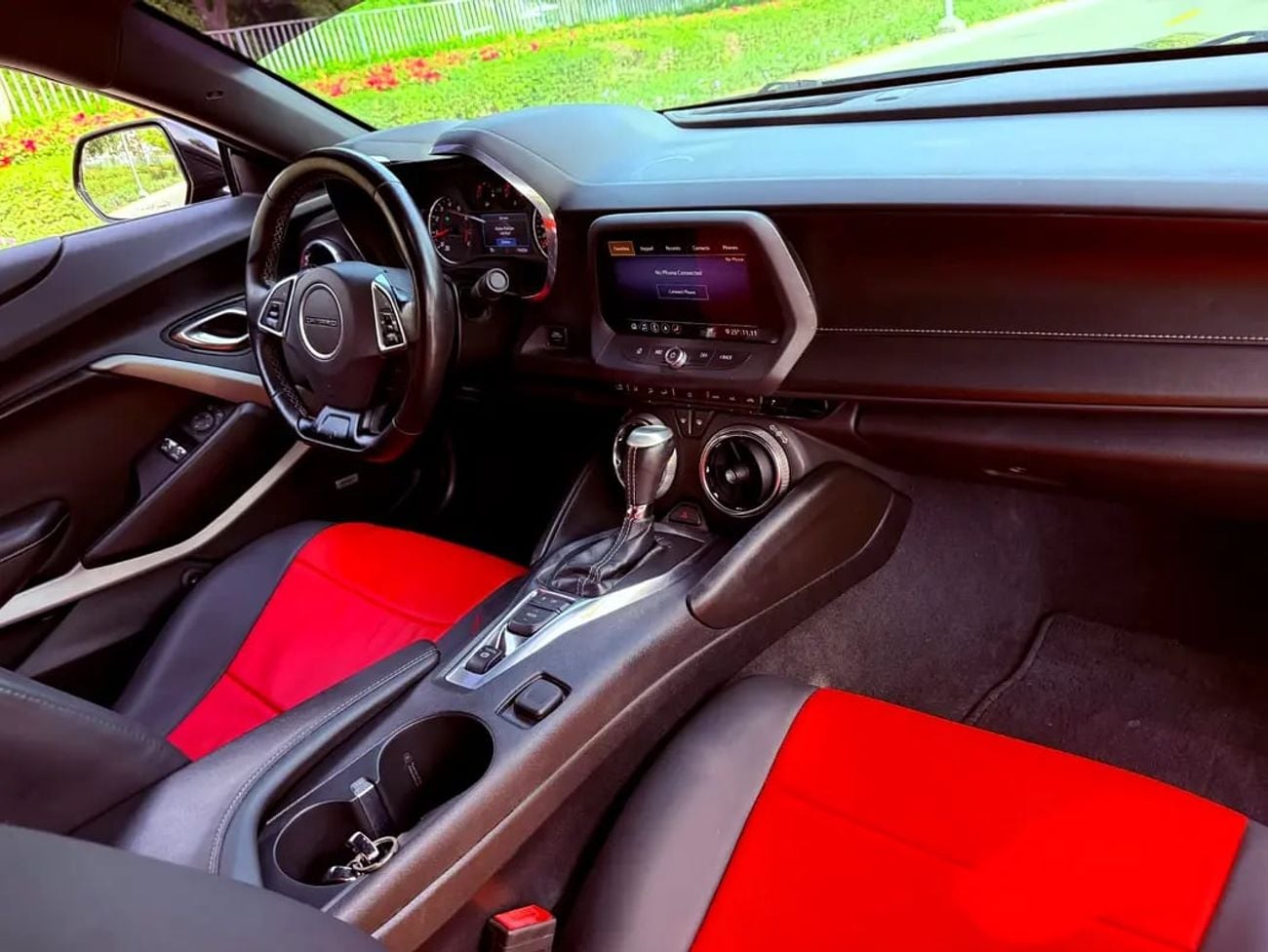 Chevrolet Camaro شيفروليه كامارو خليجي فل اوبشن بحالة الوكالة RS - GCC Specs
