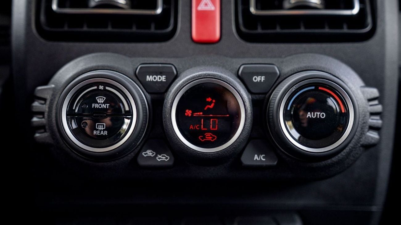 Suzuki Jimny GLX     MT 1.5