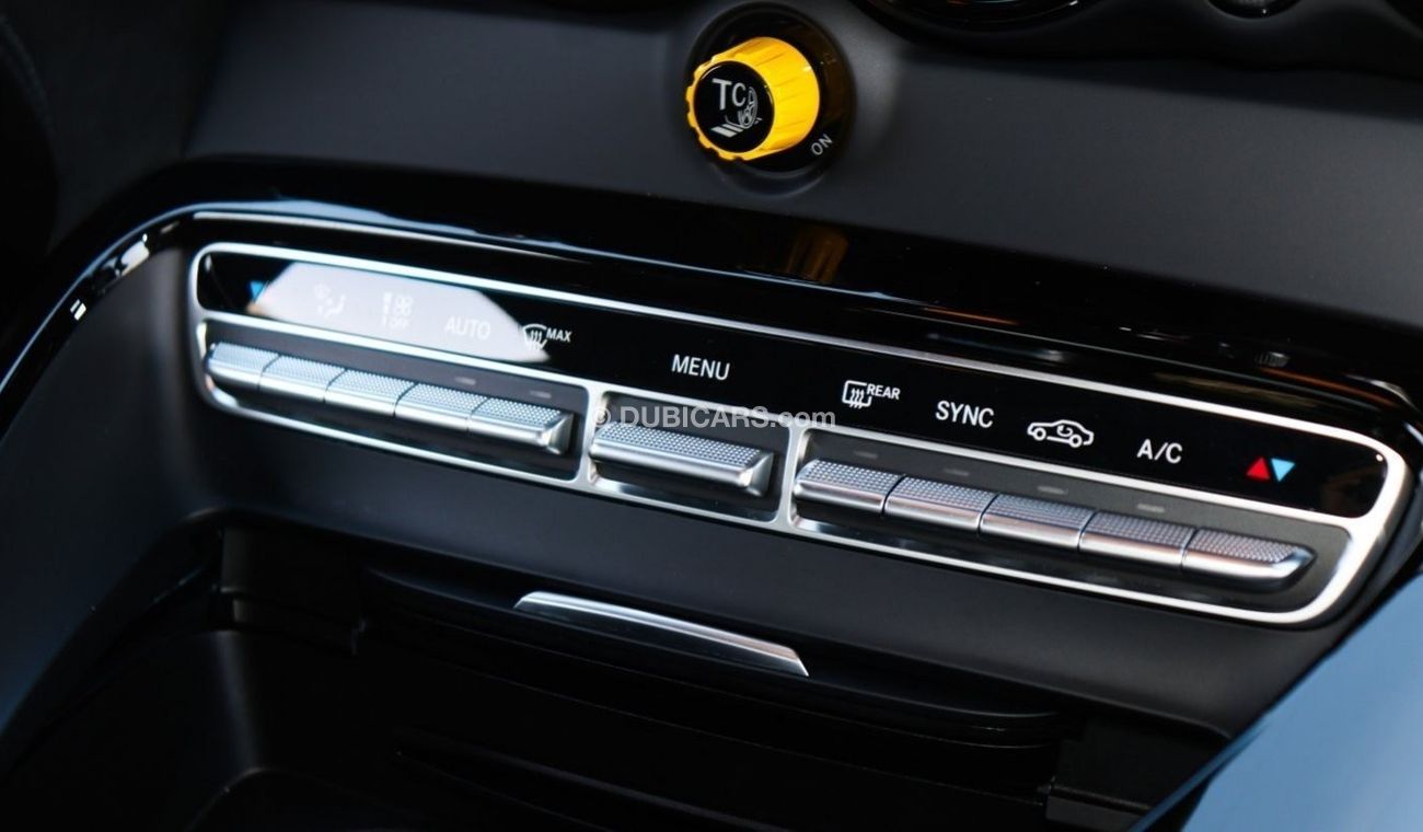 Mercedes-Benz AMG GTR Coupe V8 Biturbo Local Registration + 5%