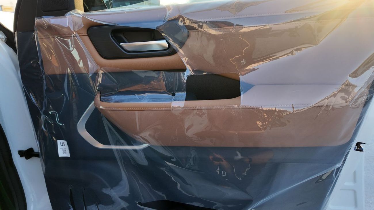 Nissan Patrol Nissan Patrol Platinum City 2026 (export only)