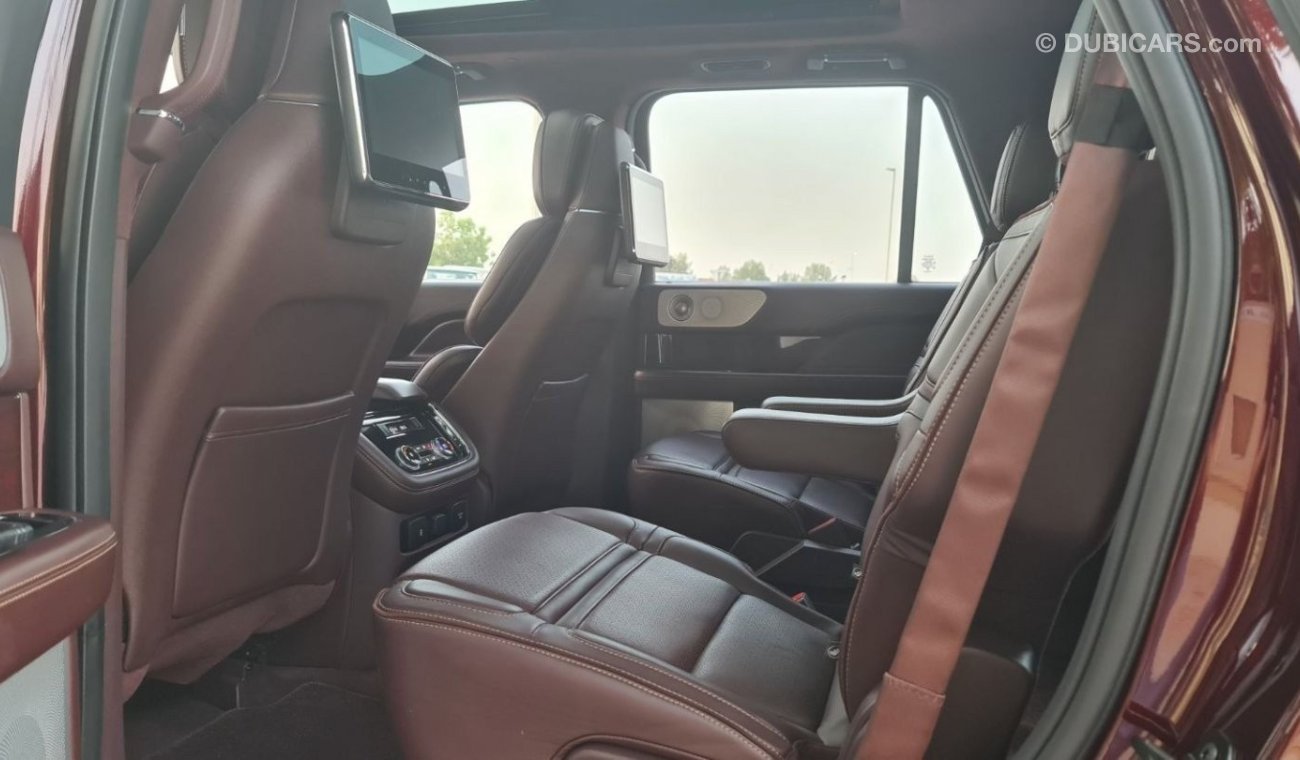 Lincoln Navigator Presidential 2018 Agency Warranty Full Service History GCC Perfect Condition