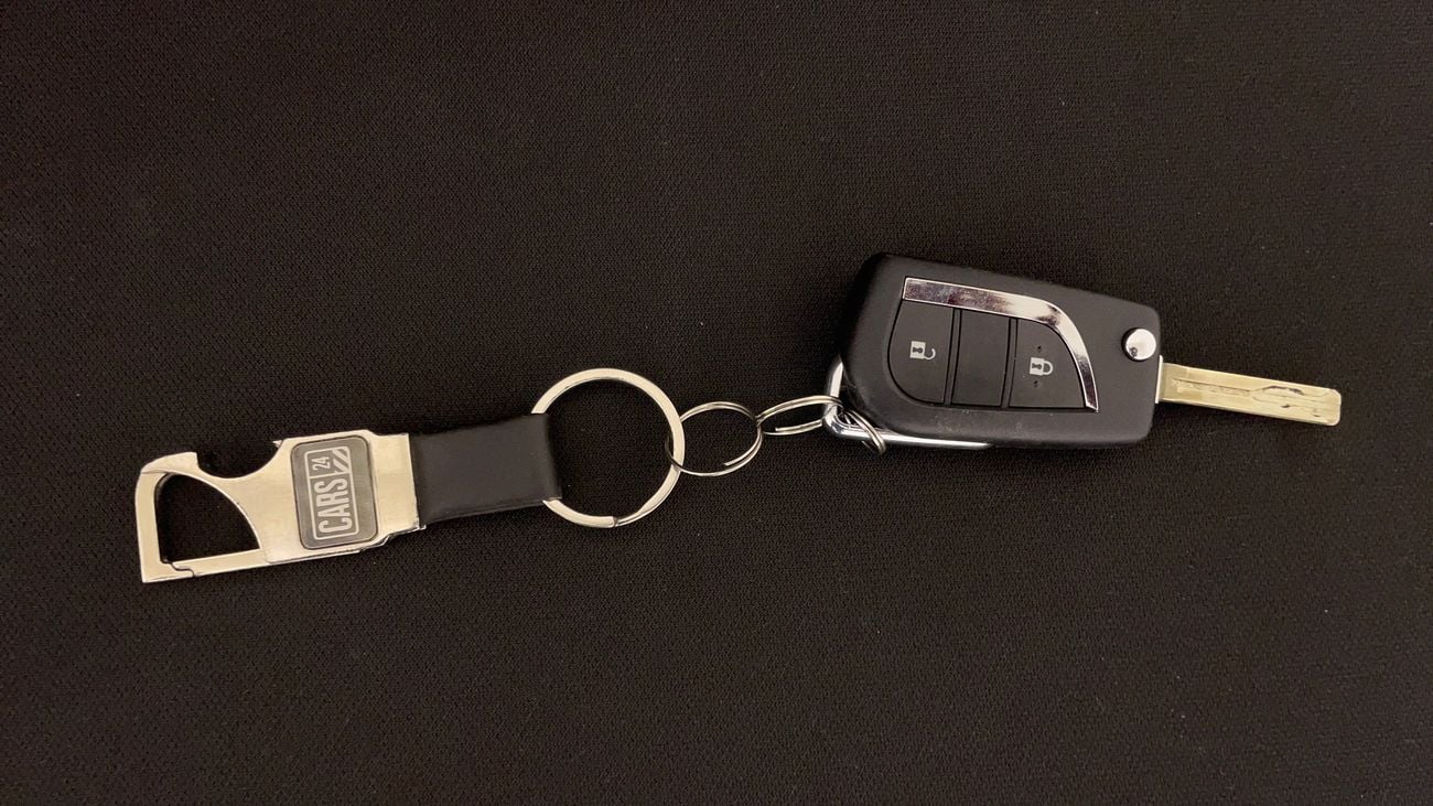 تويوتا راف ٤ EX 2.5 | بدون دفعة مقدمة | اختبار القيادة في المنزل