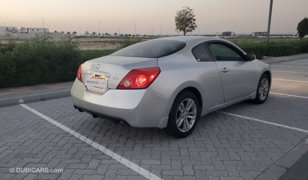 Nissan Altima SL American Specs