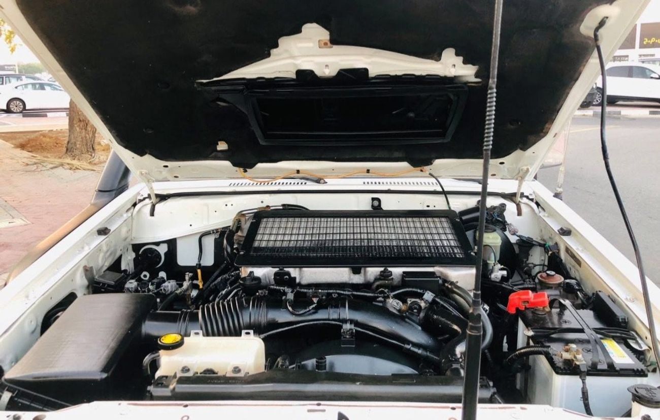 Toyota Land Cruiser 70