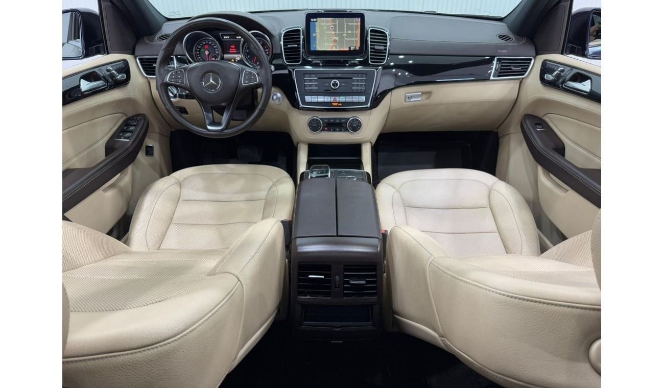Mercedes-Benz GLE 400 4MATIC 3.0L 2017 Mercedes Benz GLE400 4MATIC, Full Mercedes Service History, Full Options, GCC