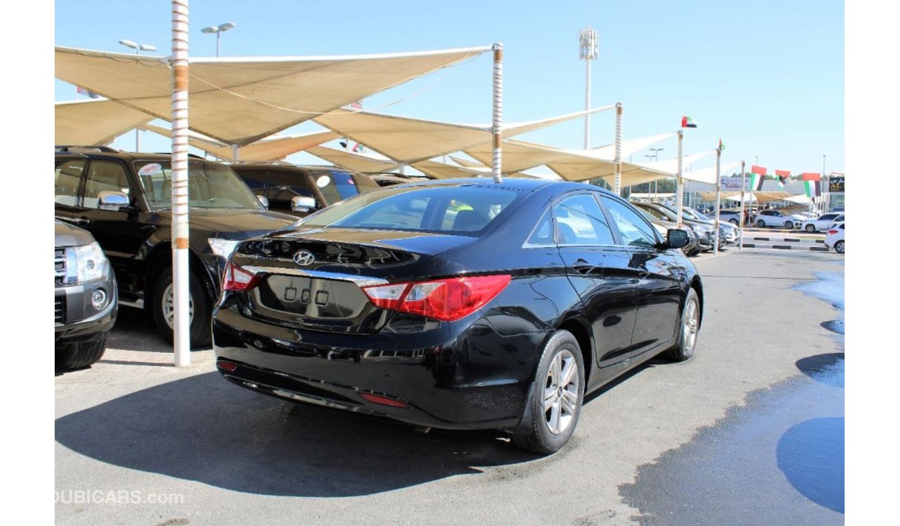 Hyundai Sonata ACCIDENTS FREE - ORIGINAL PAINT - CAR IS IN PERFECT CONDITION INSIDE OUT