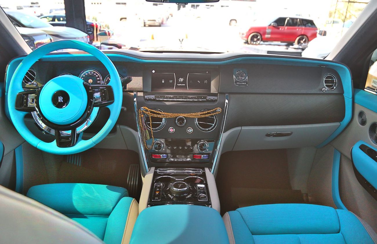 رولز رويس كولينان Cullinan Korea Specs Nardo Grey 2024