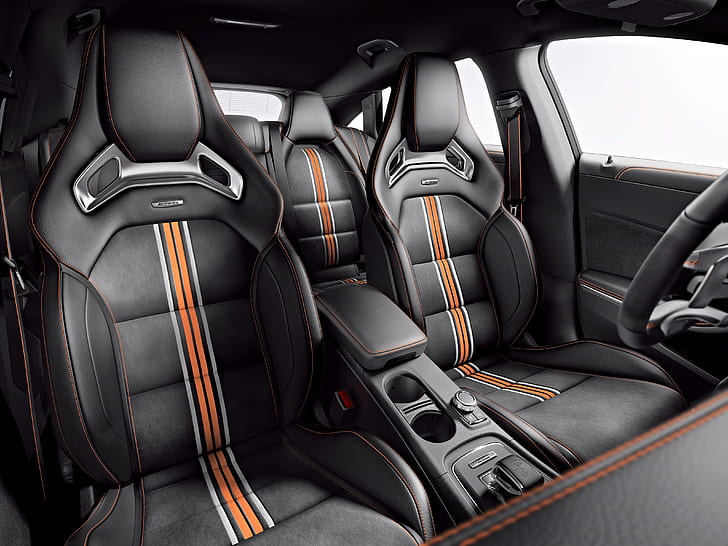 مرسيدس بنز CLA 45 S  AMG interior - Seats