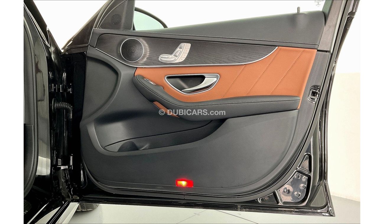 Mercedes Benz C200 Premium (AMG Line)