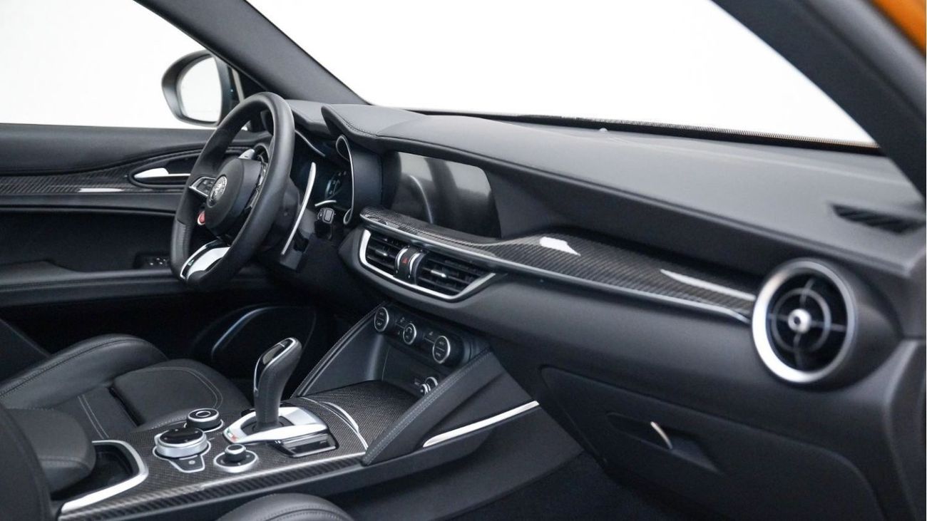 Alfa Romeo Stelvio Quadrifoglio - Warranty until Jan 2028 - Approved Prepared Vehicle