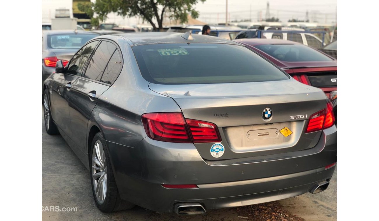 بي أم دبليو 550 I 4.4L Twin Turbo Engine, Leather+Memory+Driver+Passenger Power Seats, DVD+Navigation+Rear Camera,