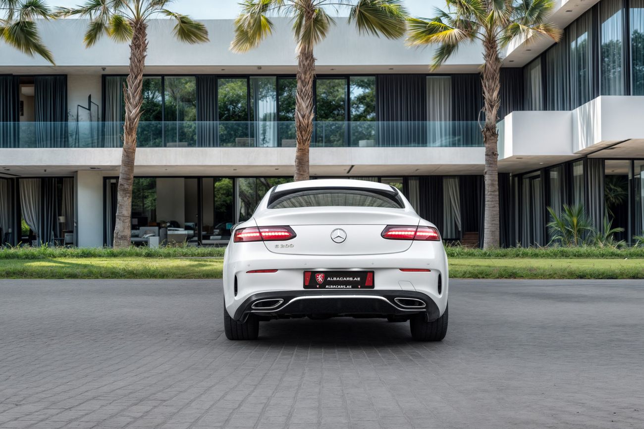 Mercedes-Benz E200 E 200 | 2,938 P.M | 0% Downpayment | Impeccable Condition!