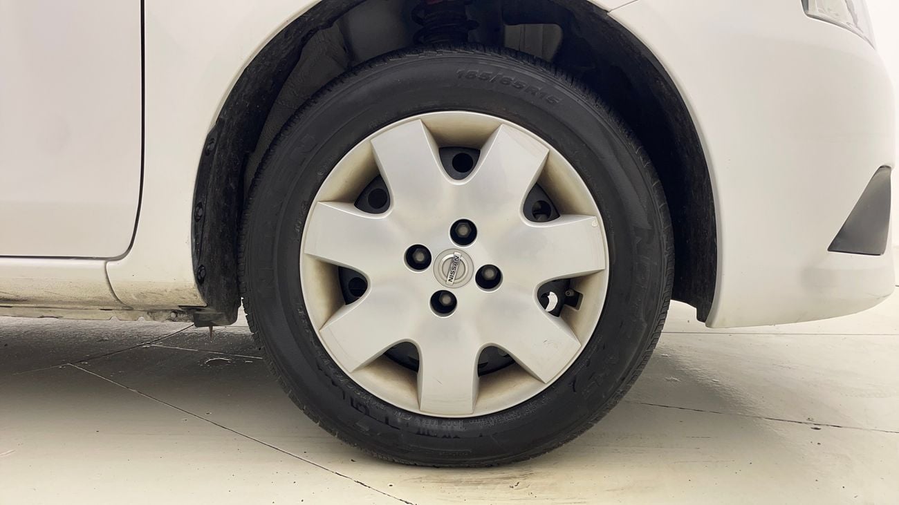 Nissan Sunny SV 1.5 | Zero Down Payment | Home Test Drive