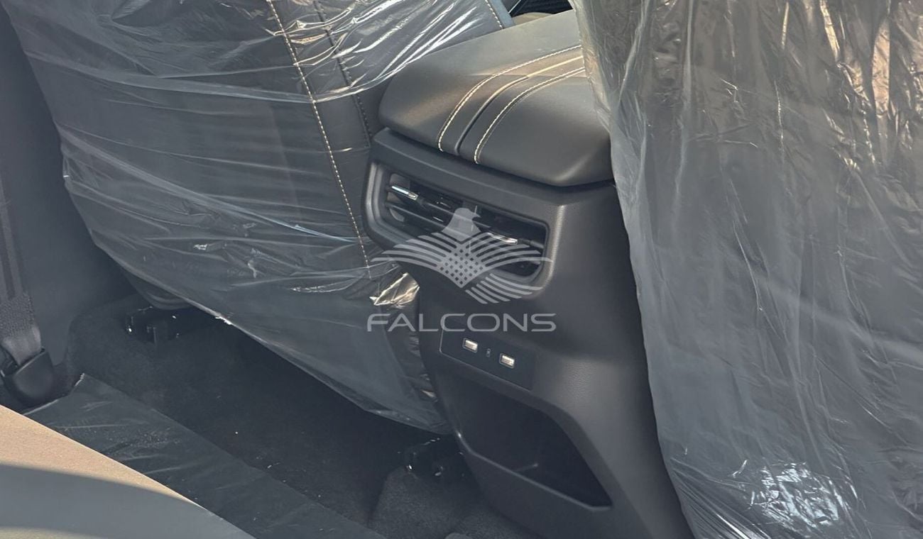 Kaiyi X7 1.6T Flagship VERSION 7 SEATS AT