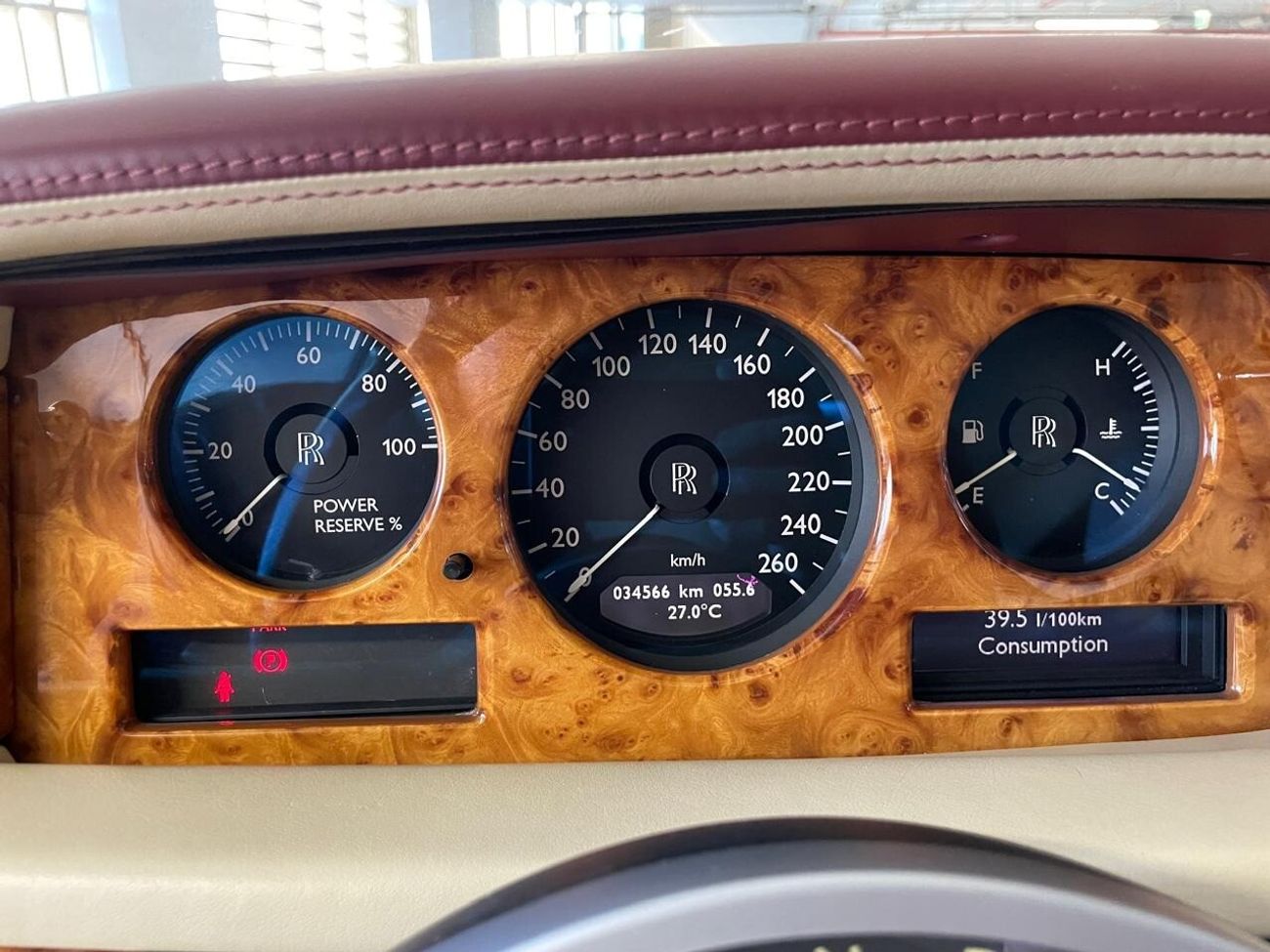 رولز رويس فانتوم Phantom Sedan 4-Door