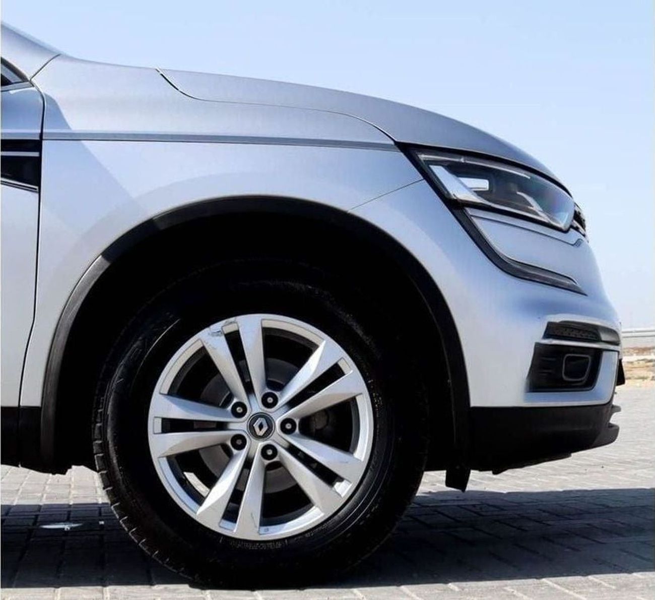 رينو كوليوس PE 2.5L FWD Renault Koleos 2.5L 2021 GCC Original Paint accident-free in excellent condition 1045 P.