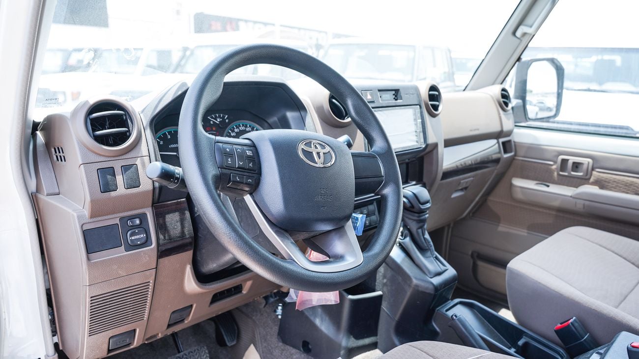 Toyota Land Cruiser 70