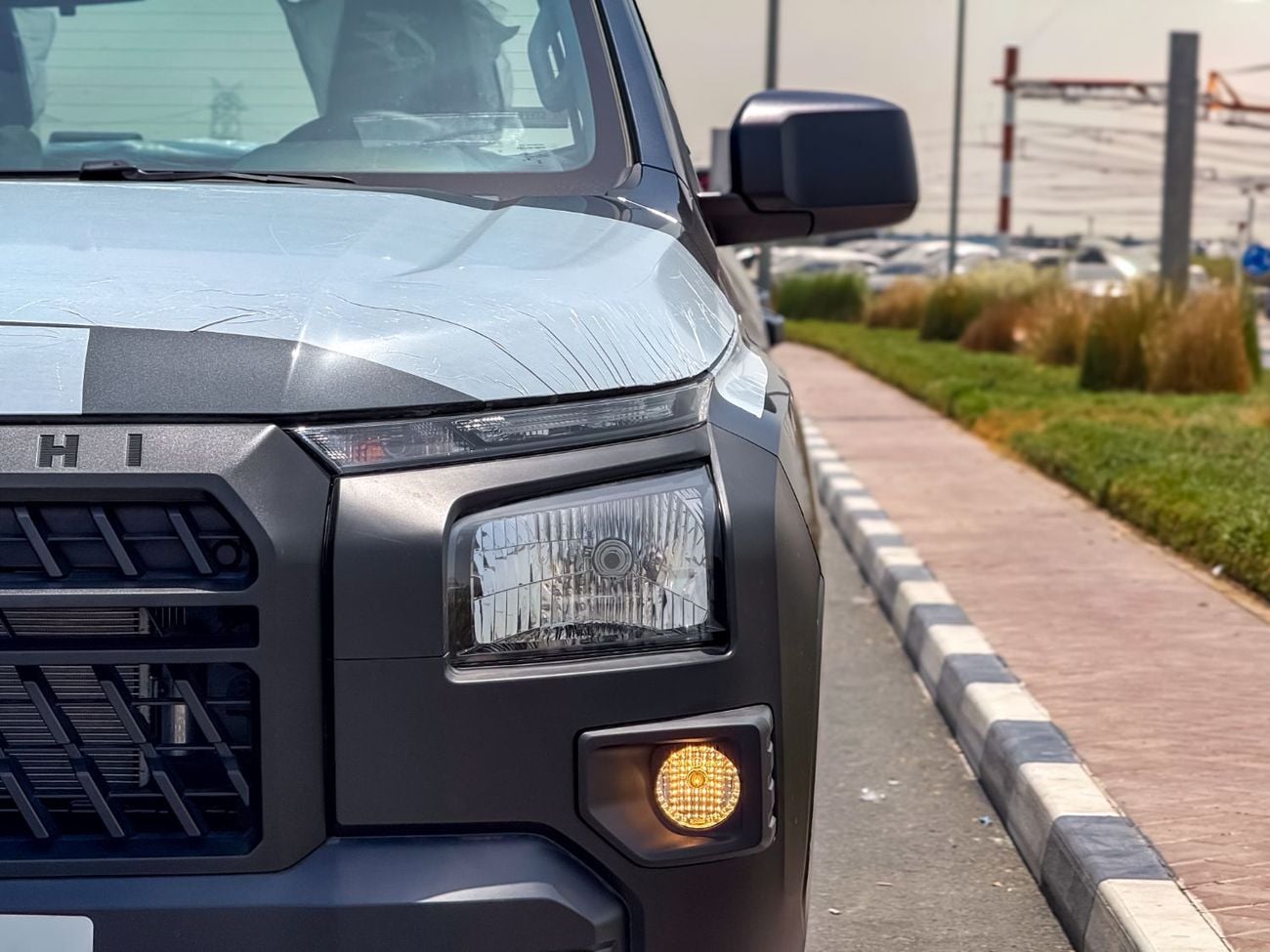 ميتسوبيشي L200 2027 GL | Mid-Line 2.4L Petrol 4x4 MT | DC Pickup | Brand New | EXPORT
