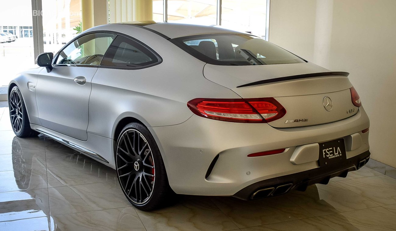 Mercedes-Benz C 63 Coupe S V8 Biturbo 4Matic+