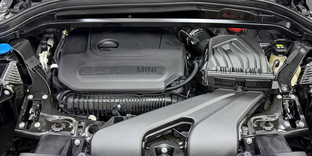 ميني جون كوبر كونتري مان GCC .. FSH .. Low Milegea .. Perfect Condition