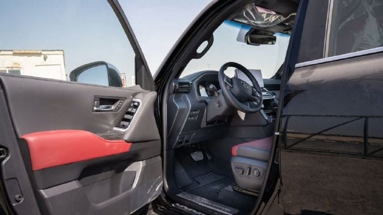 Toyota Land Cruiser VXR 3.5L Full option