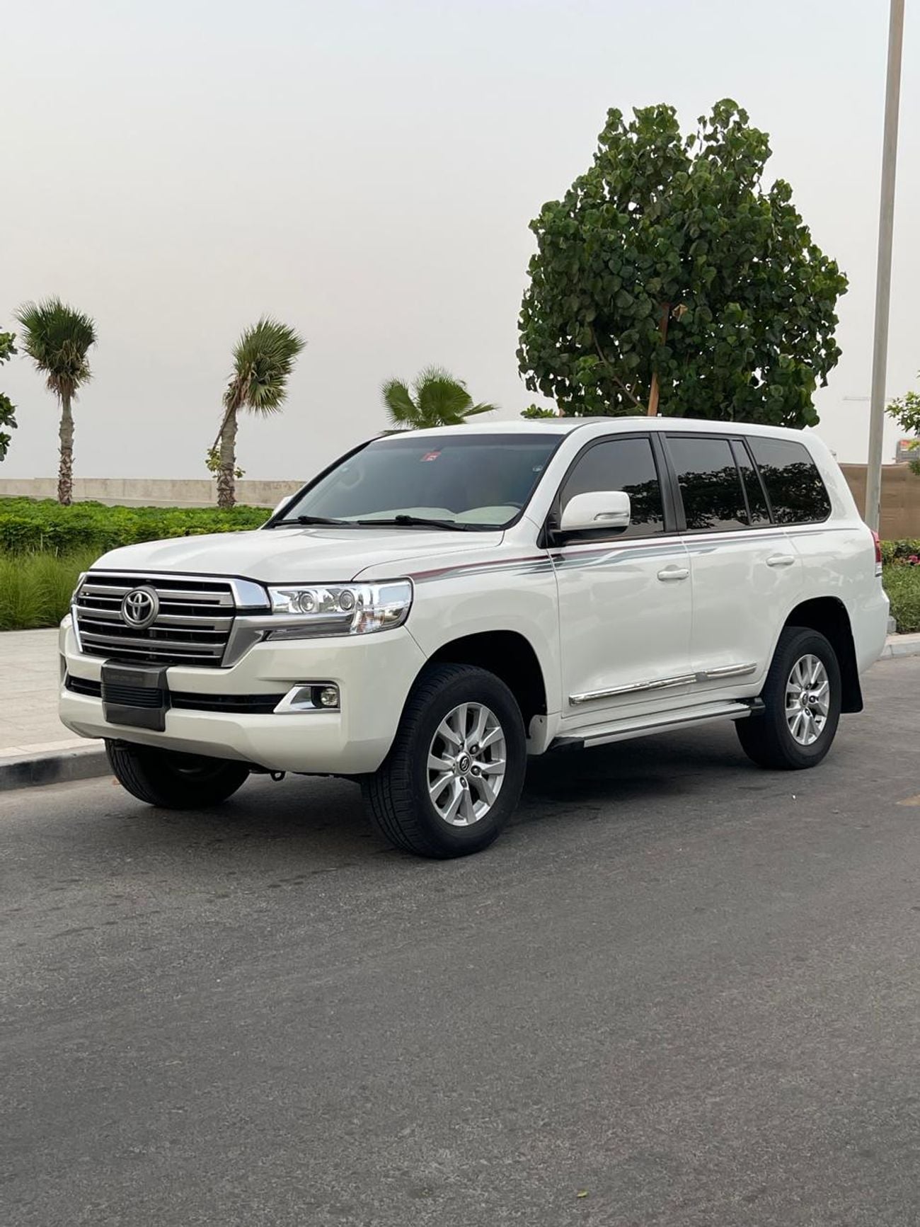 Toyota Land Cruiser GXR