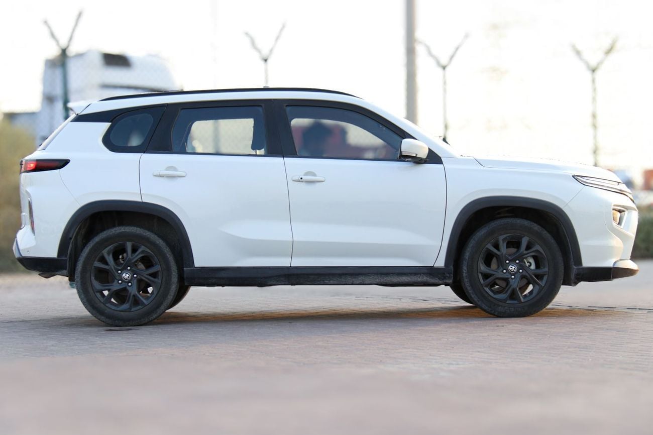 Toyota Urban Cruiser GLX 2023 Toyota Urban Cruiser Hybrid | Sunroof | 1.5L Automatic SUV