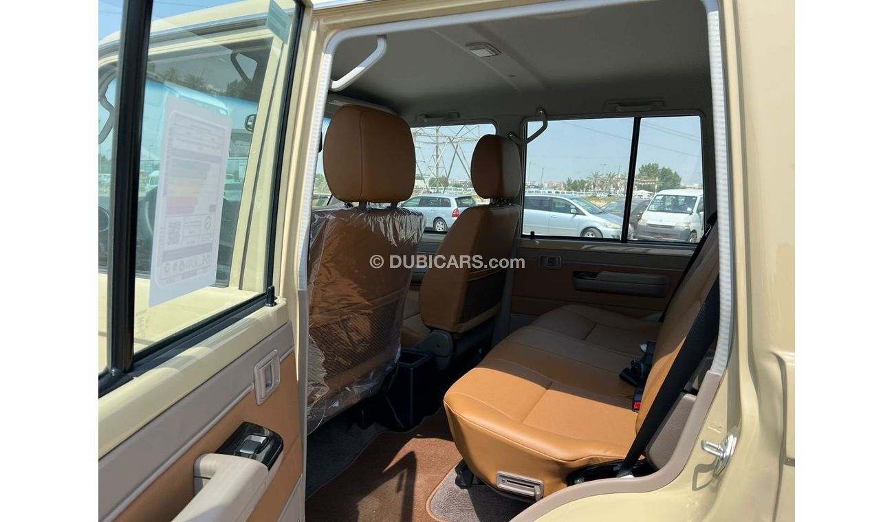 تويوتا لاند كروزر 70 2022 TOYOTA LANDCRUISER / 70 SERIES / 4.0L / 4WD/ 5 DOOR / FULL OPTION / GCC