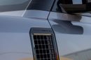 Land Rover Defender P400 90 HSE 3.0L (5 Seater) Land Rover Defender 90 P400 HSE 2021 GCC | Agency Warranty | Service Con