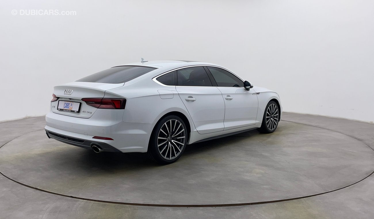 أودي A5 40 TFSI 2000