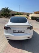 Tesla Model 3 STANDARD RANGE