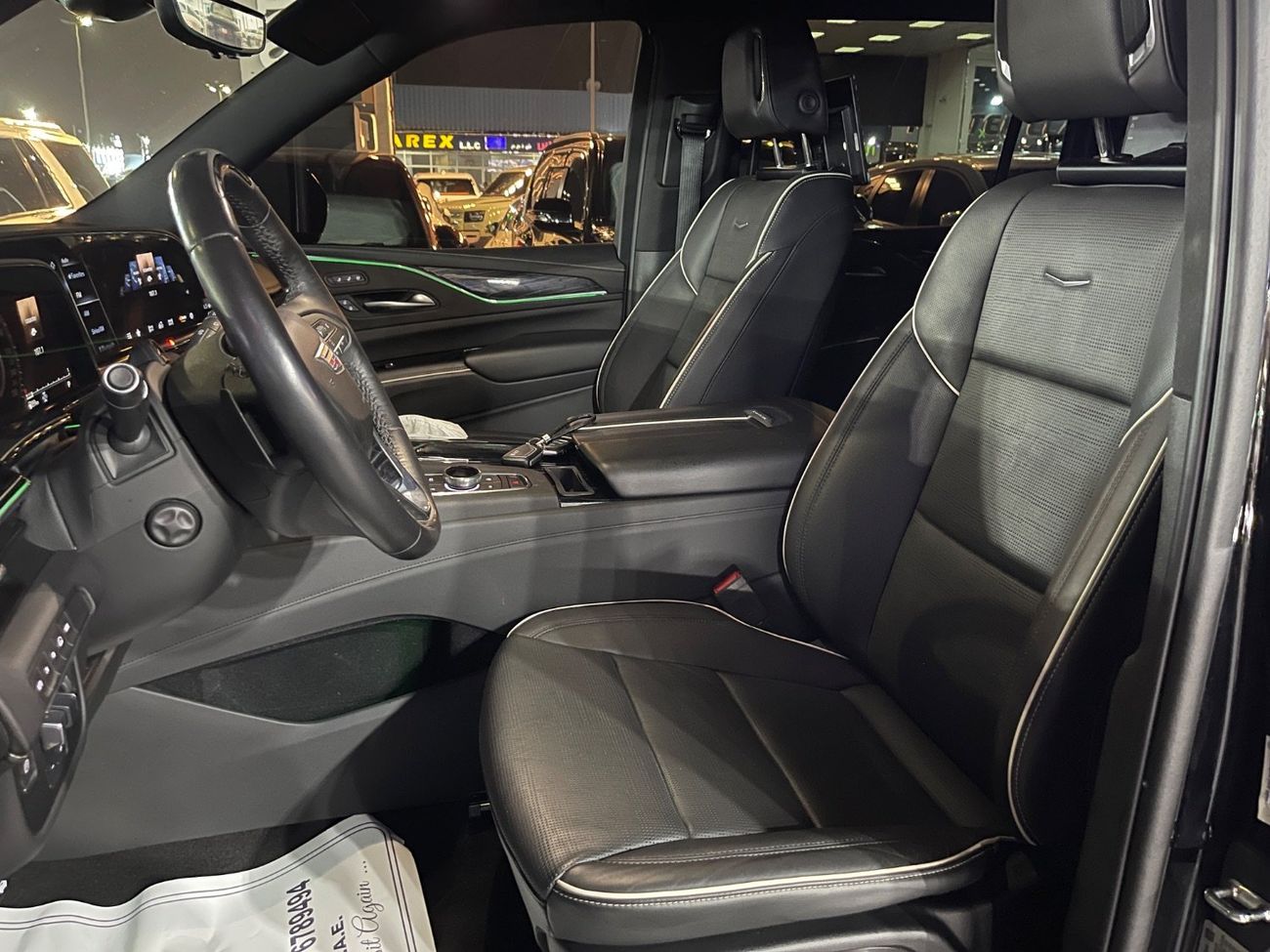 Cadillac Escalade Sport 6.2L 4WD